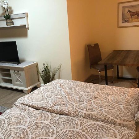 Schenklengsfeld Ferienapartments Reitanlage Schenksolz מראה חיצוני תמונה